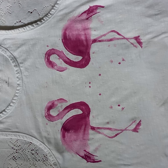 Lucky Brand Women's White Tank Top With Flamingos Size Medium - Picture 8 of 10